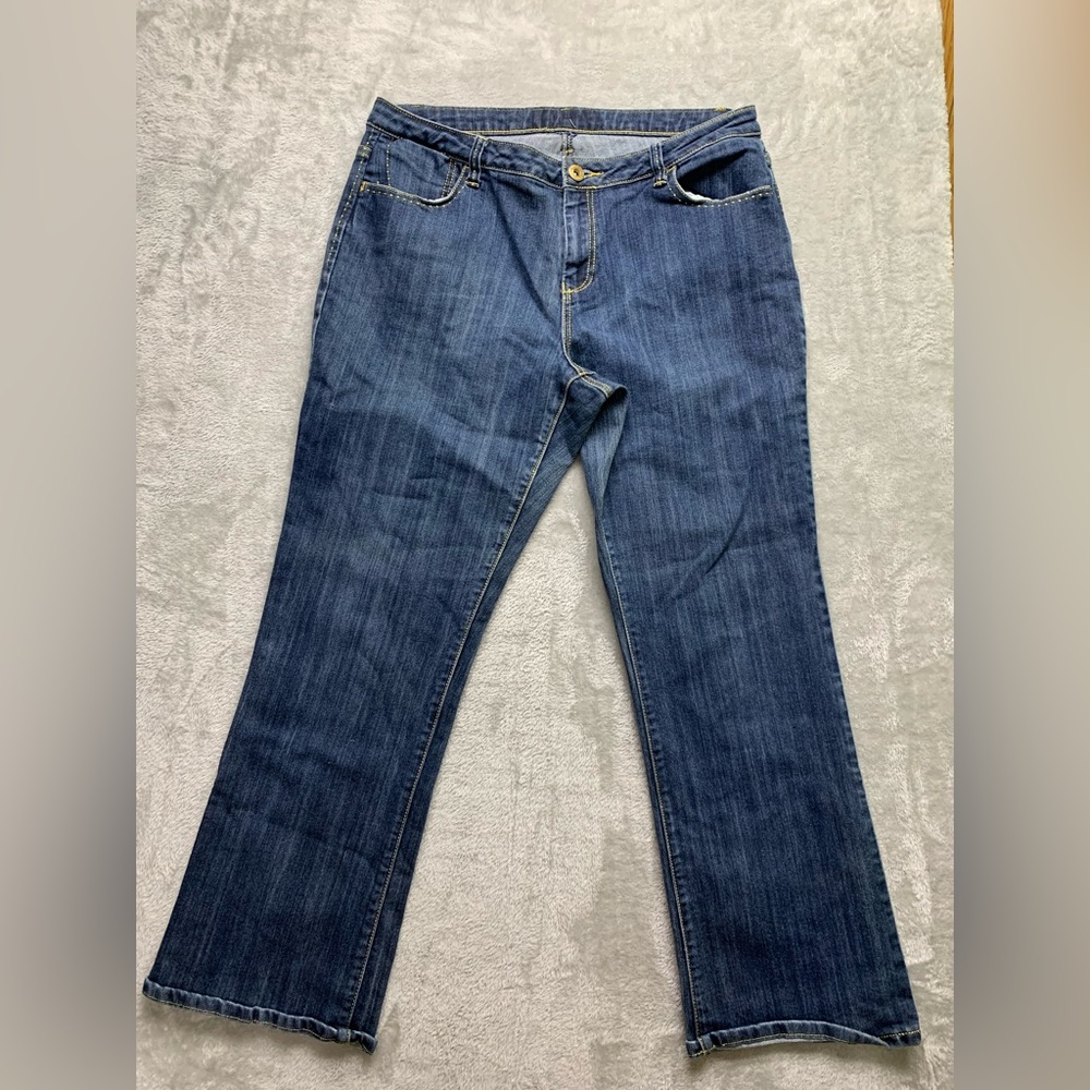 Blues Blues Womens Jeans Dark Wash Bootcut 36Wx 30L (W545)